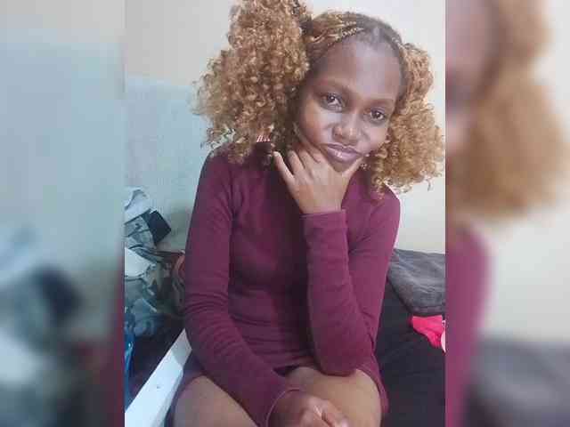PrettyDoll3 webcam