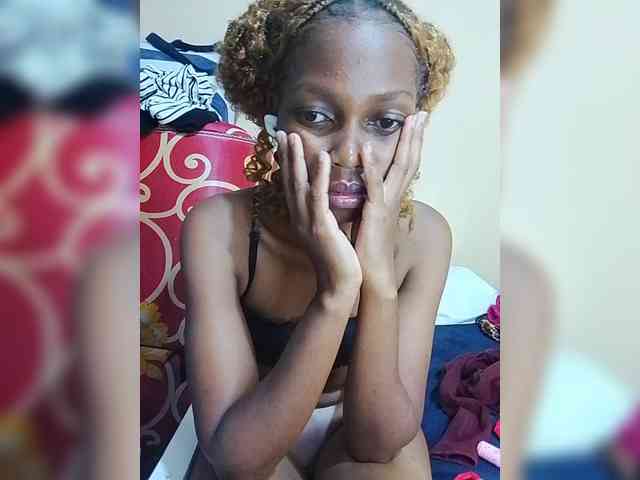 PrettyDoll3 webcam