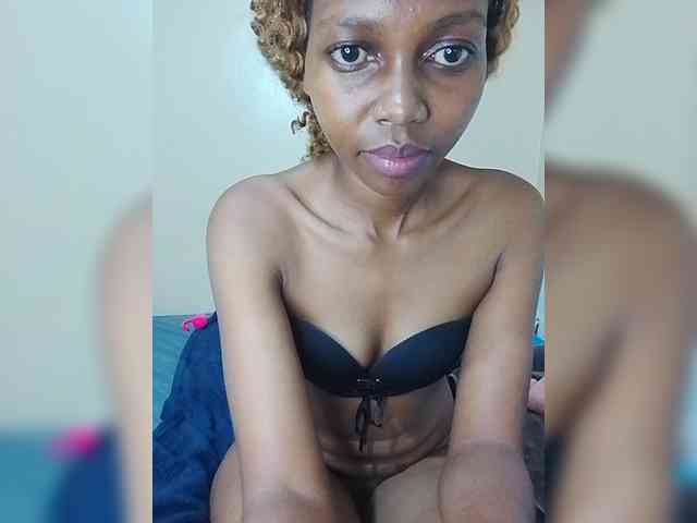 PrettyDoll3 webcam
