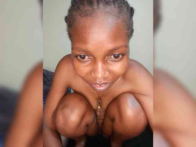 PrettyDoll3 webcam