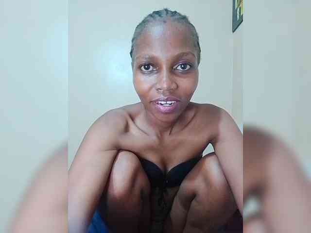 PrettyDoll3 webcam