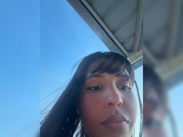 mylasantana live cam on BongaCams