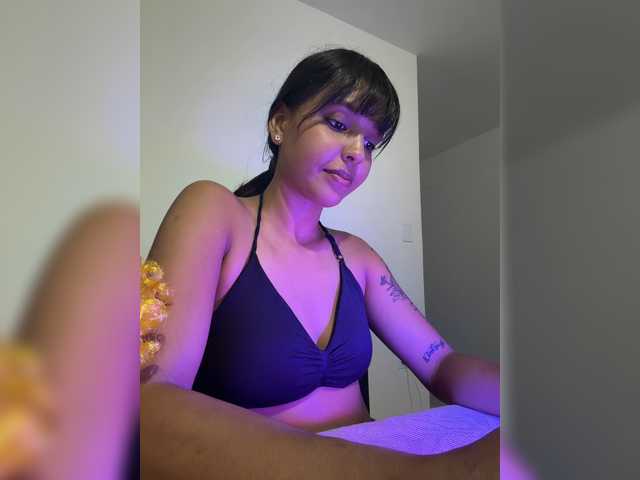 mylasantana live cam on BongaCams