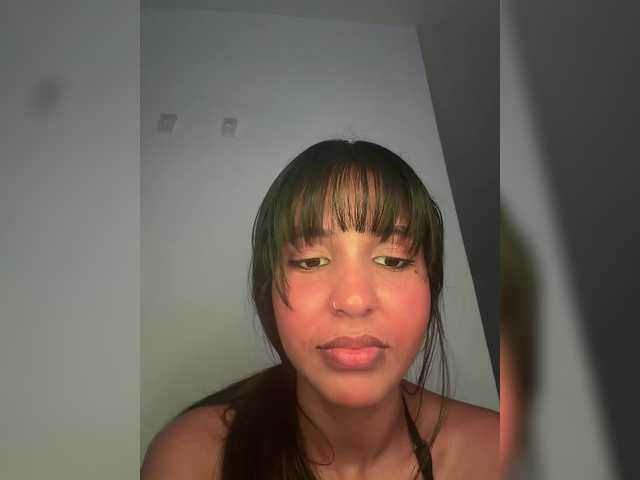mylasantana live cam on BongaCams