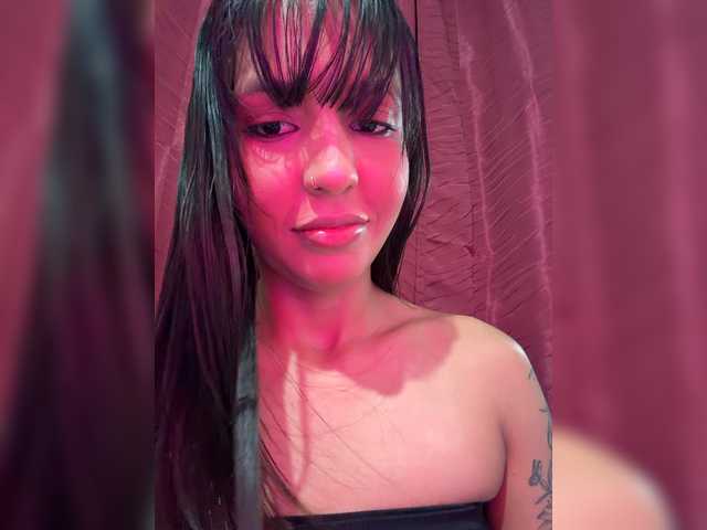 mylasantana live cam on BongaCams