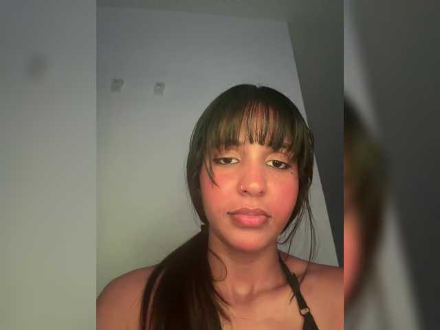 mylasantana live cam on BongaCams
