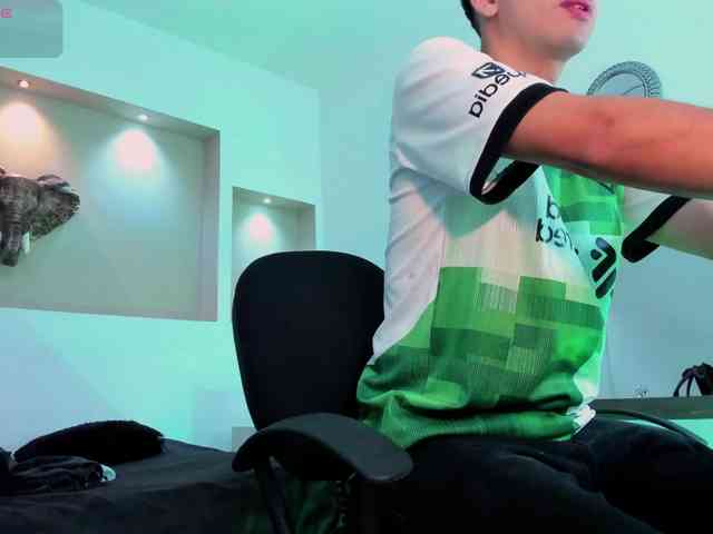 Zackdriussyx Zackdriussyx