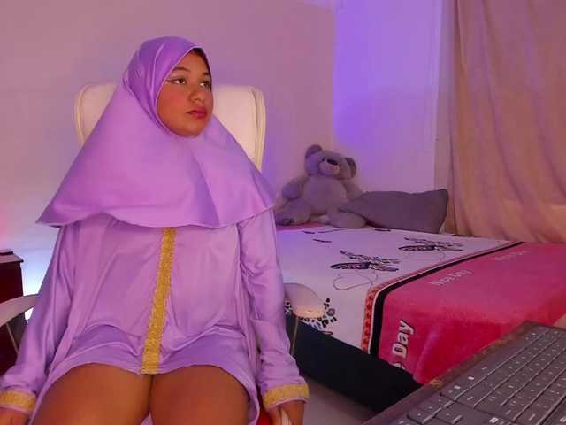Shaira-Massu live cam on BongaCams