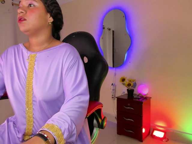 Shaira-Massu live cam on BongaCams