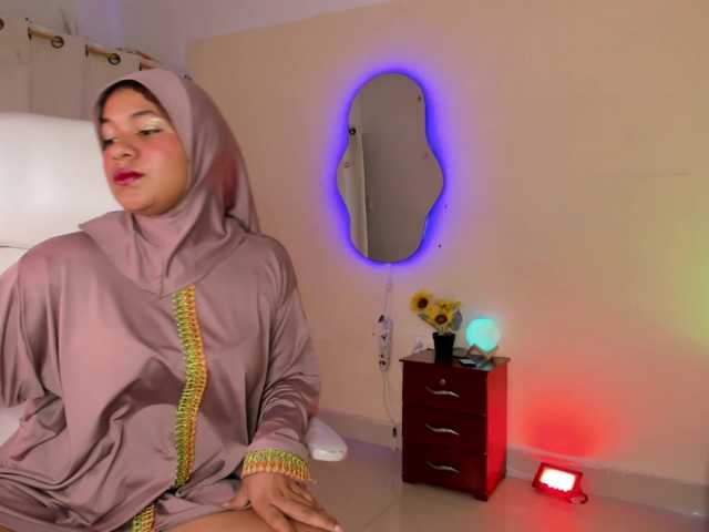 Shaira-Massu live cam on BongaCams