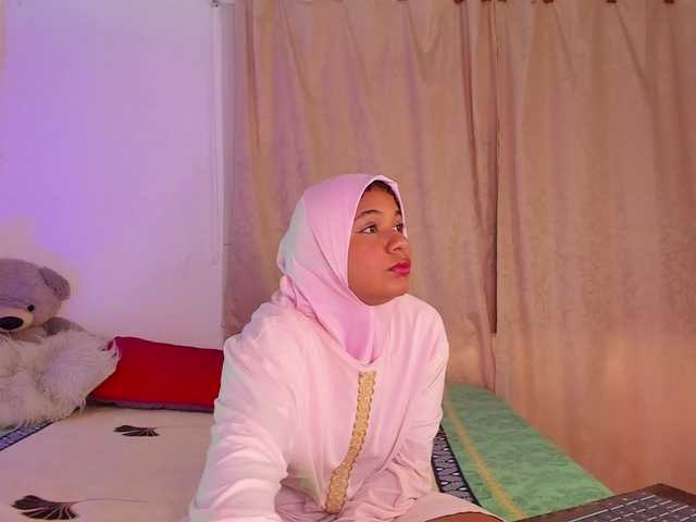 Shaira-Massu live cam on BongaCams