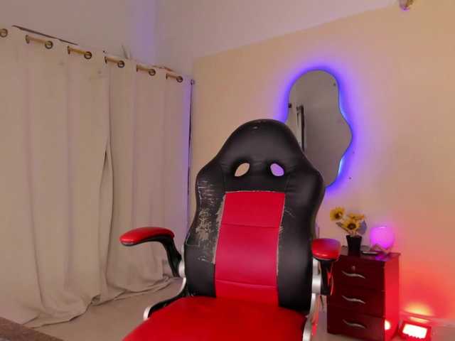 Shaira-Massu live cam on BongaCams