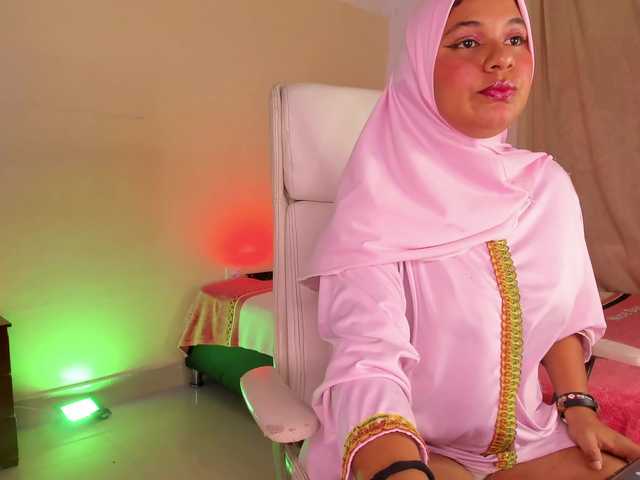 Shaira-Massu live cam on BongaCams