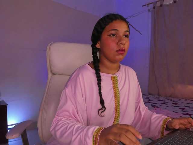 Shaira-Massu live cam on BongaCams