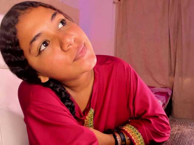 Shaira-Massu live cam on BongaCams