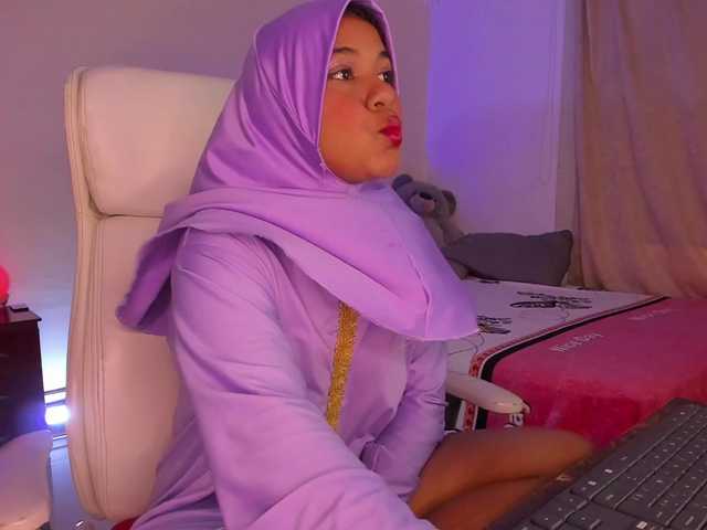 Shaira-Massu live cam on BongaCams