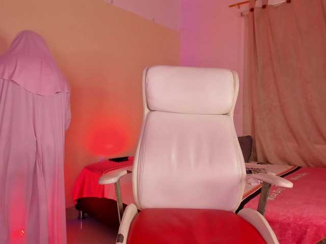 Shaira-Massu live cam on BongaCams