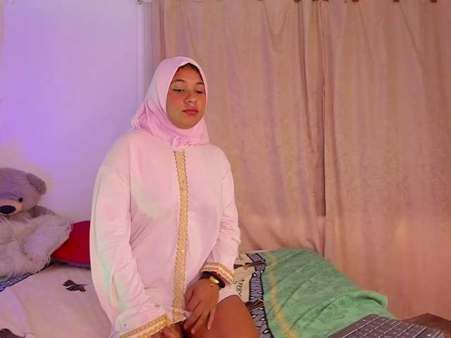 Shaira-Massu live cam on BongaCams