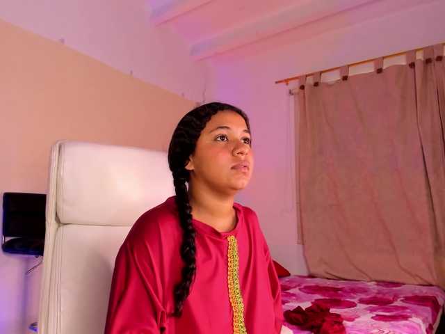 Shaira-Massu live cam on BongaCams