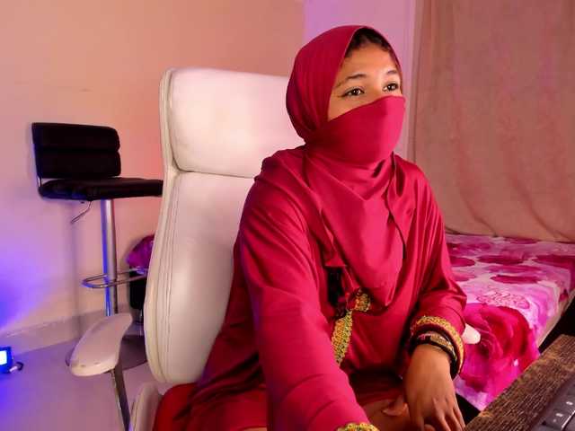 Shaira-Massu live cam on BongaCams