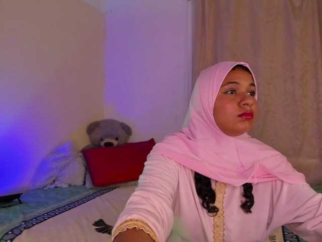 Shaira-Massu live cam on BongaCams