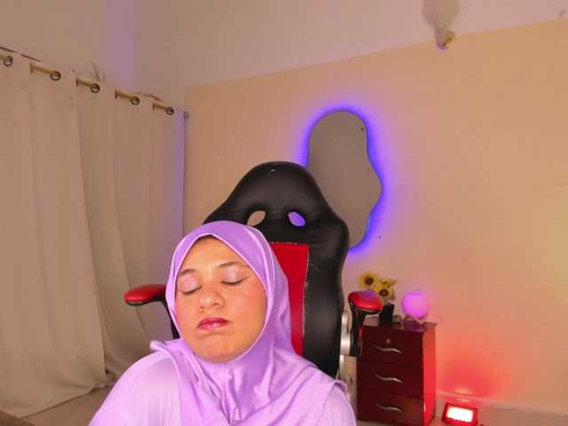 Shaira-Massu live cam on BongaCams