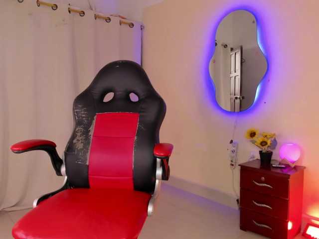 Shaira-Massu live cam on BongaCams