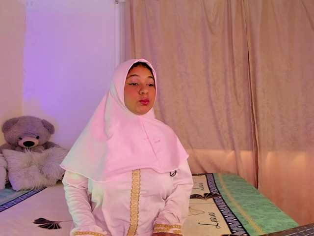 Shaira-Massu live cam on BongaCams
