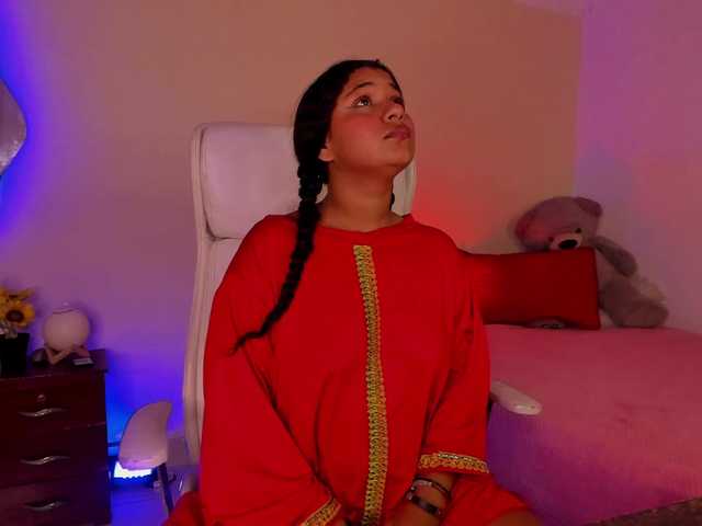 Shaira-Massu live cam on BongaCams
