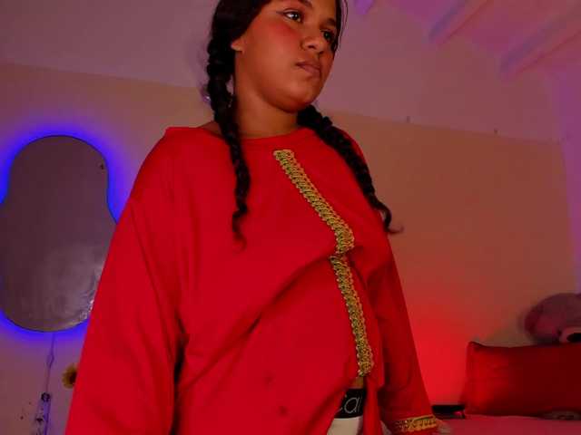 Shaira-Massu live cam on BongaCams