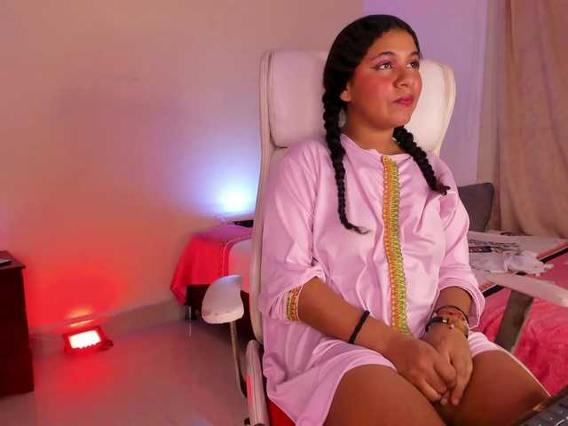 Shaira-Massu live cam on BongaCams