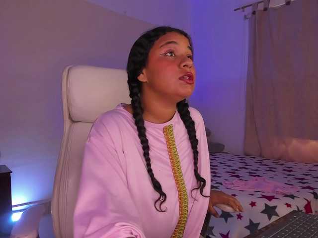 Shaira-Massu live cam on BongaCams