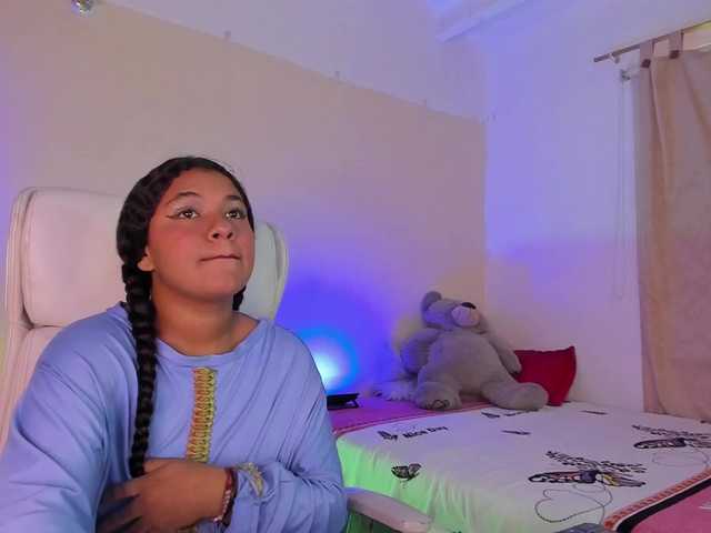 Shaira-Massu live cam on BongaCams