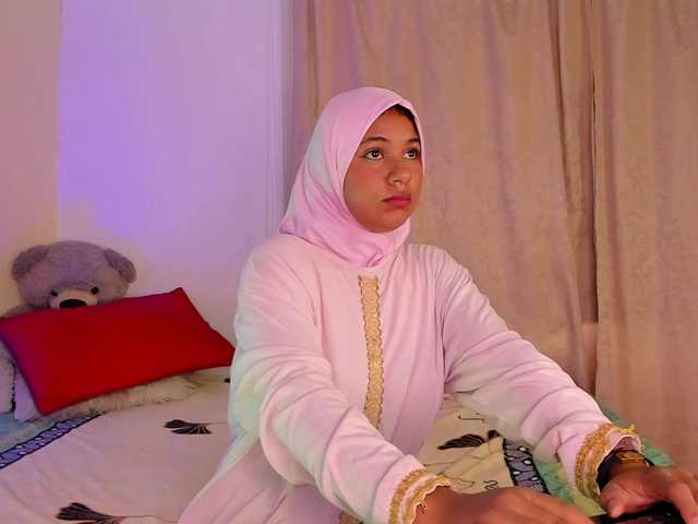 Shaira-Massu live cam on BongaCams