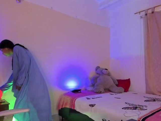 Shaira-Massu live cam on BongaCams