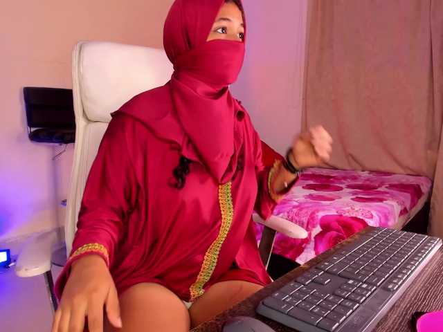 Shaira-Massu live cam on BongaCams