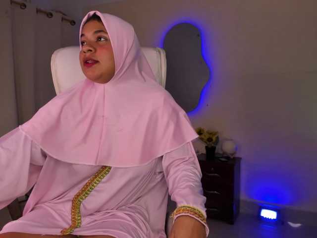 Shaira-Massu live cam on BongaCams