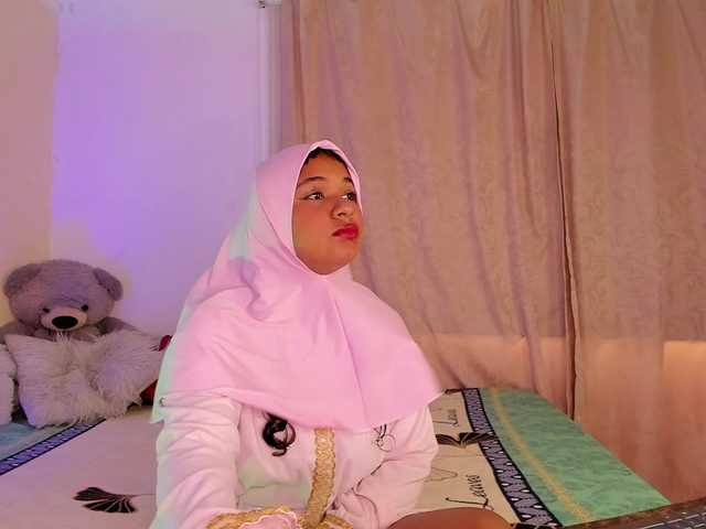 Shaira-Massu live cam on BongaCams