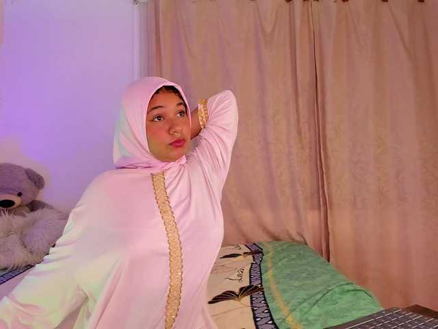 Shaira-Massu live cam on BongaCams