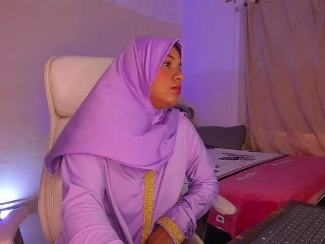 Shaira-Massu live cam on BongaCams