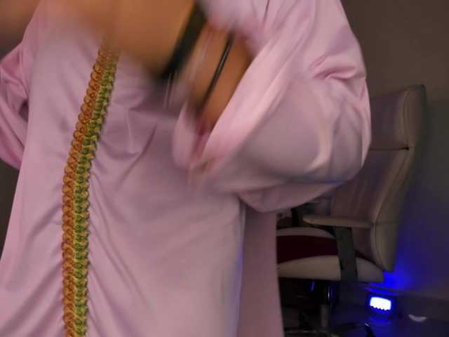 Shaira-Massu live cam on BongaCams