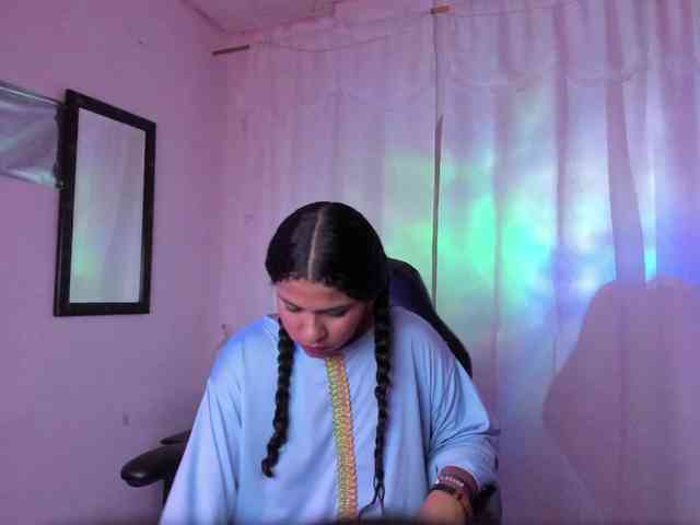 Shaira-Massu Live Webcam on BongaCams