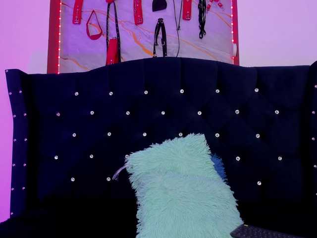 alessya69 live cam on BongaCams