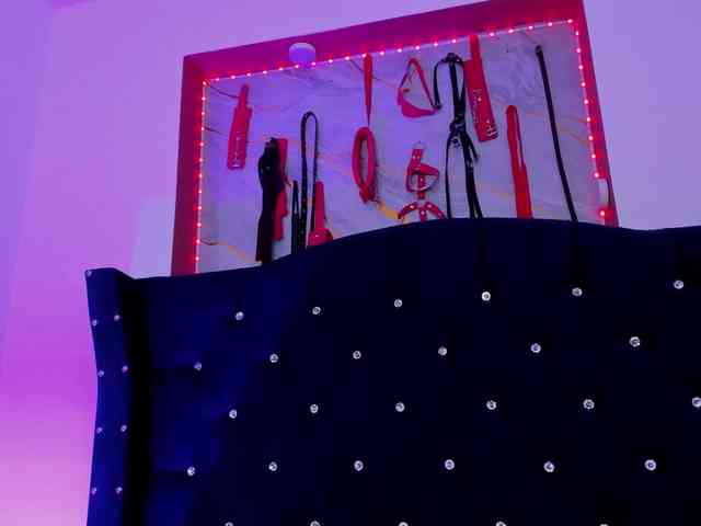 alessya18 webcam