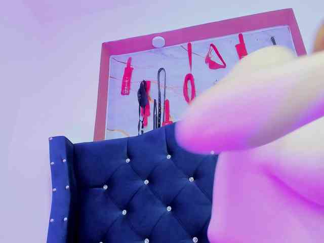 alessya18 webcam