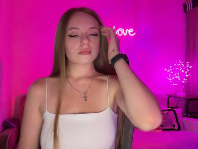 ShadowLily live cam on BongaCams