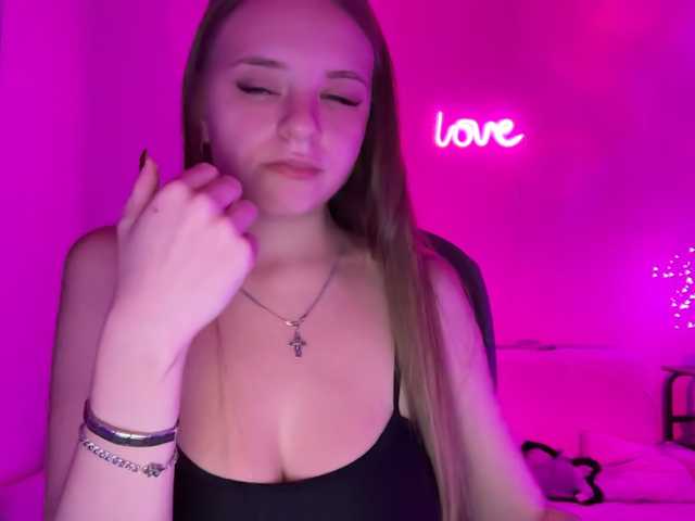 ShadowLily live cam on BongaCams