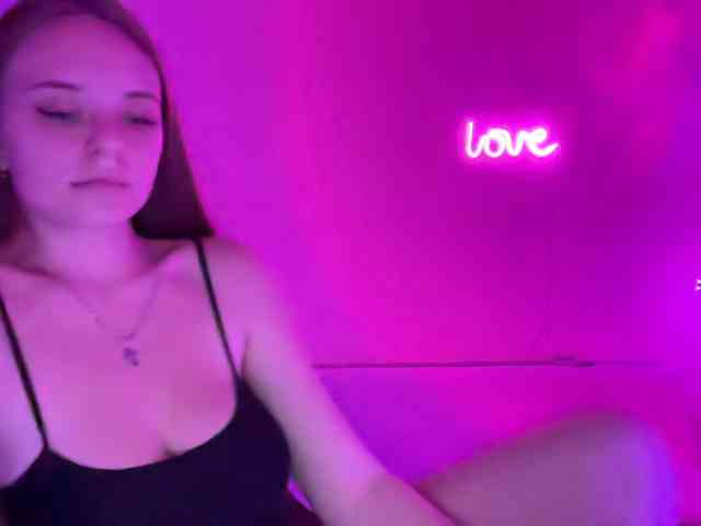 ShadowLily webcam