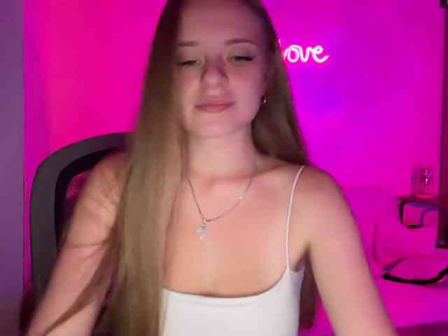 ShadowLily webcam