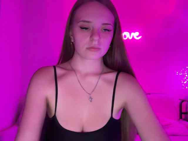 ShadowLily webcam